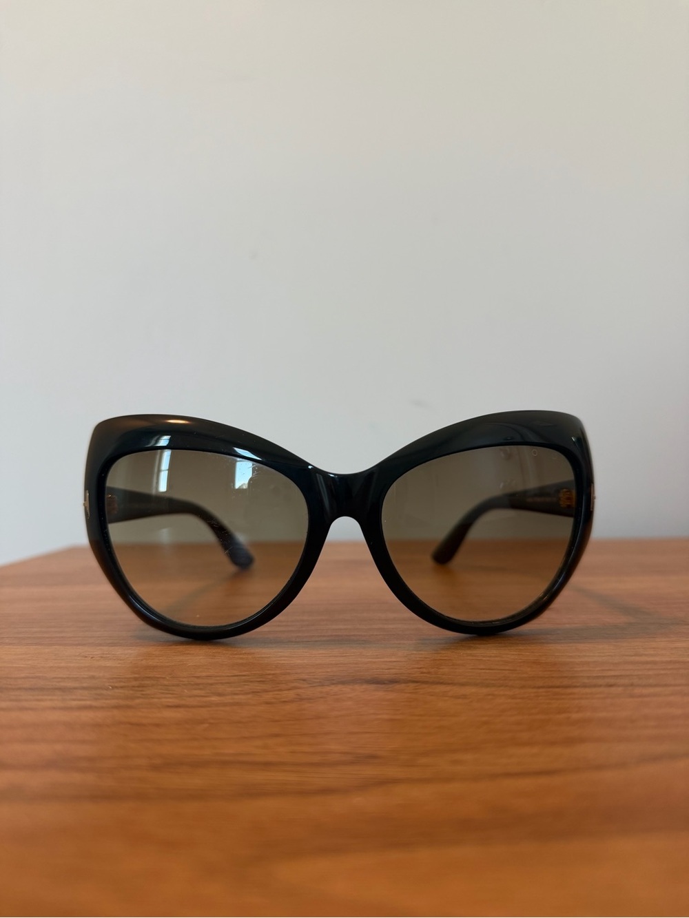 Tom Ford Black Oversized Cat-Eye Sunglasses